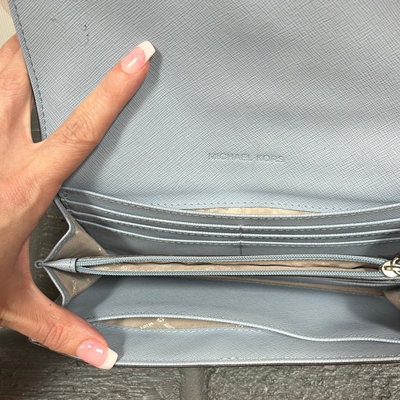 Michael Kors Fulton Flap Leather Wallet - Picture 7 of 11